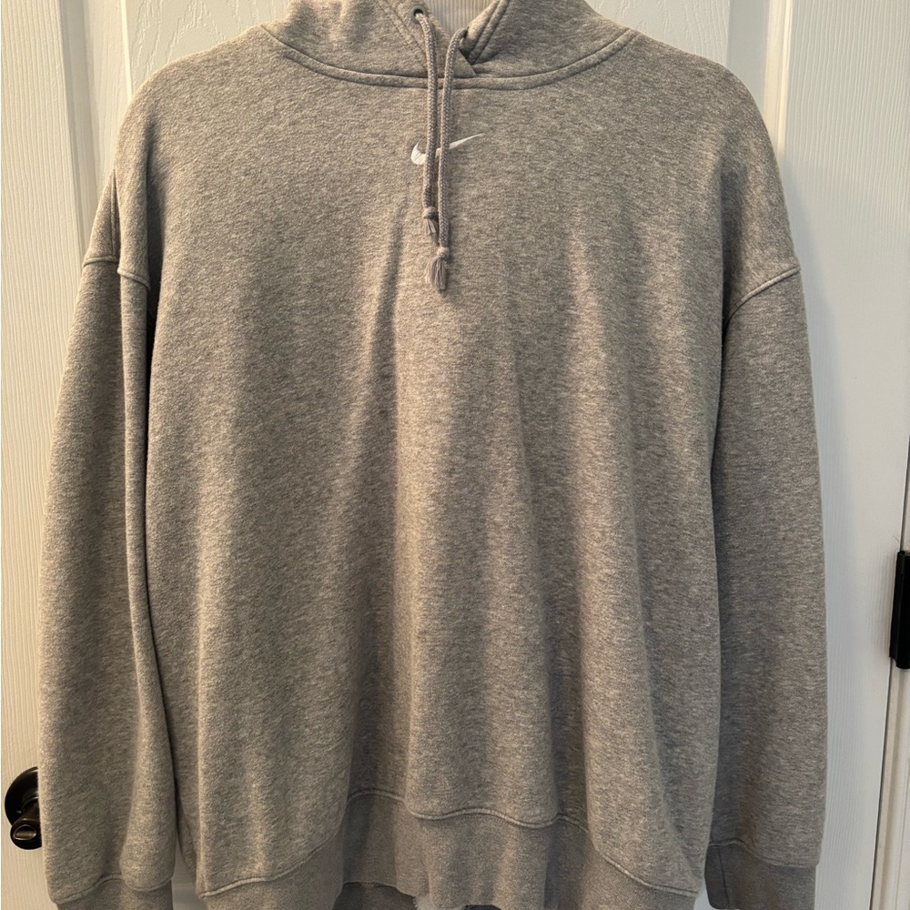 Nike Women’s Heather Gray Hoodie